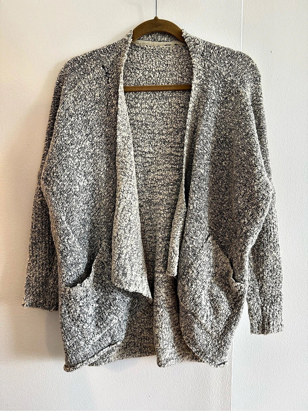 Open Front Cardigan in Gray & White: size medium
